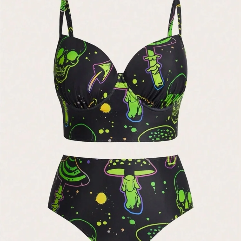 Graphic Bikini Set - Picture 1 of 5